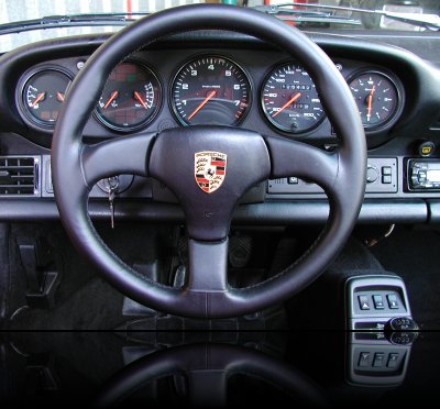 Porsche 964 Umbau Porsche 964 mit Recaro SPG Sitzen K fig 365mm 